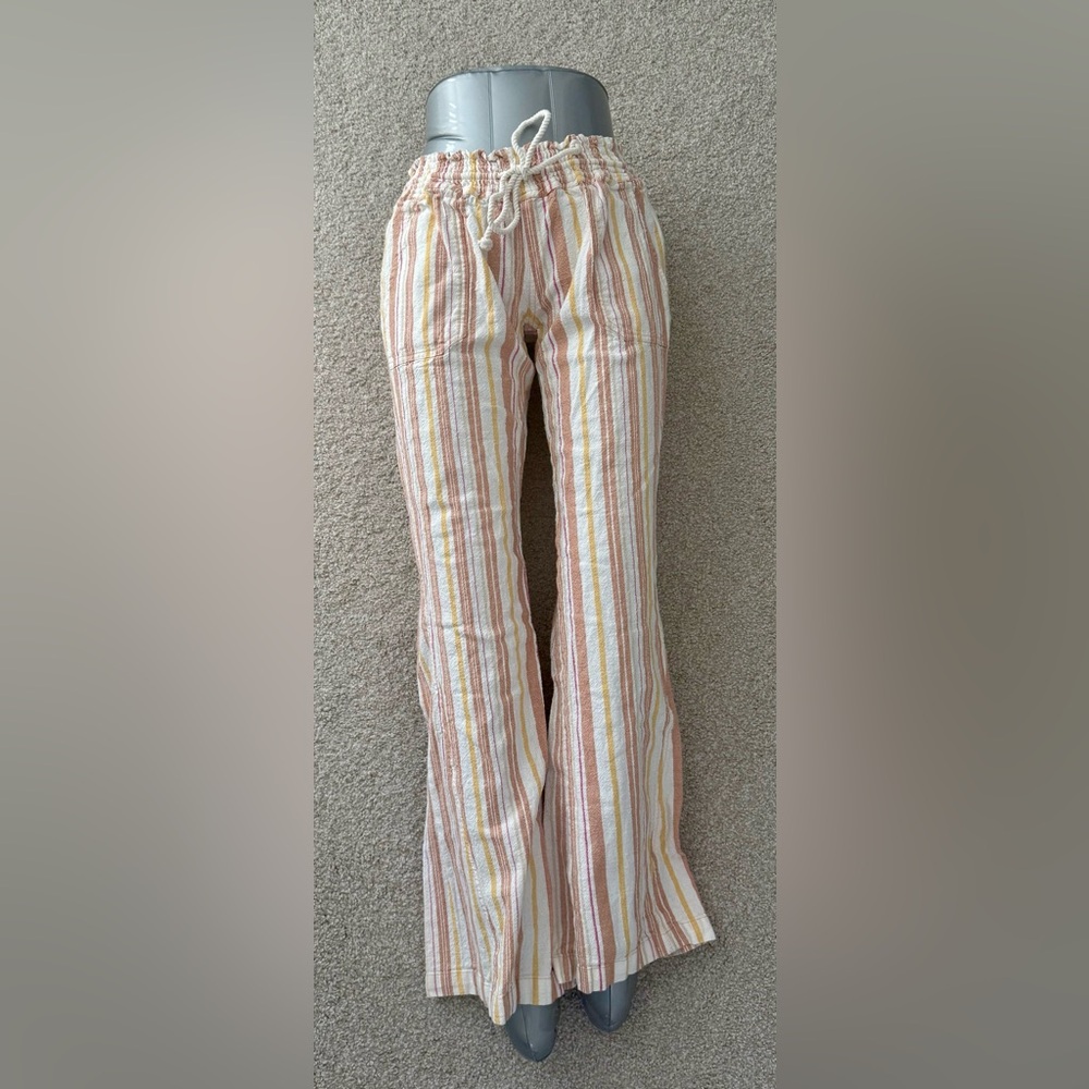 NWOT Roxy Oceanside Beach Linen Blend Pants with rope tie in multi stripe
